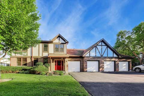 Photo of 306 CARRIAGE Way #2C, Bloomingdale, IL 60108 (MLS # 12723070)