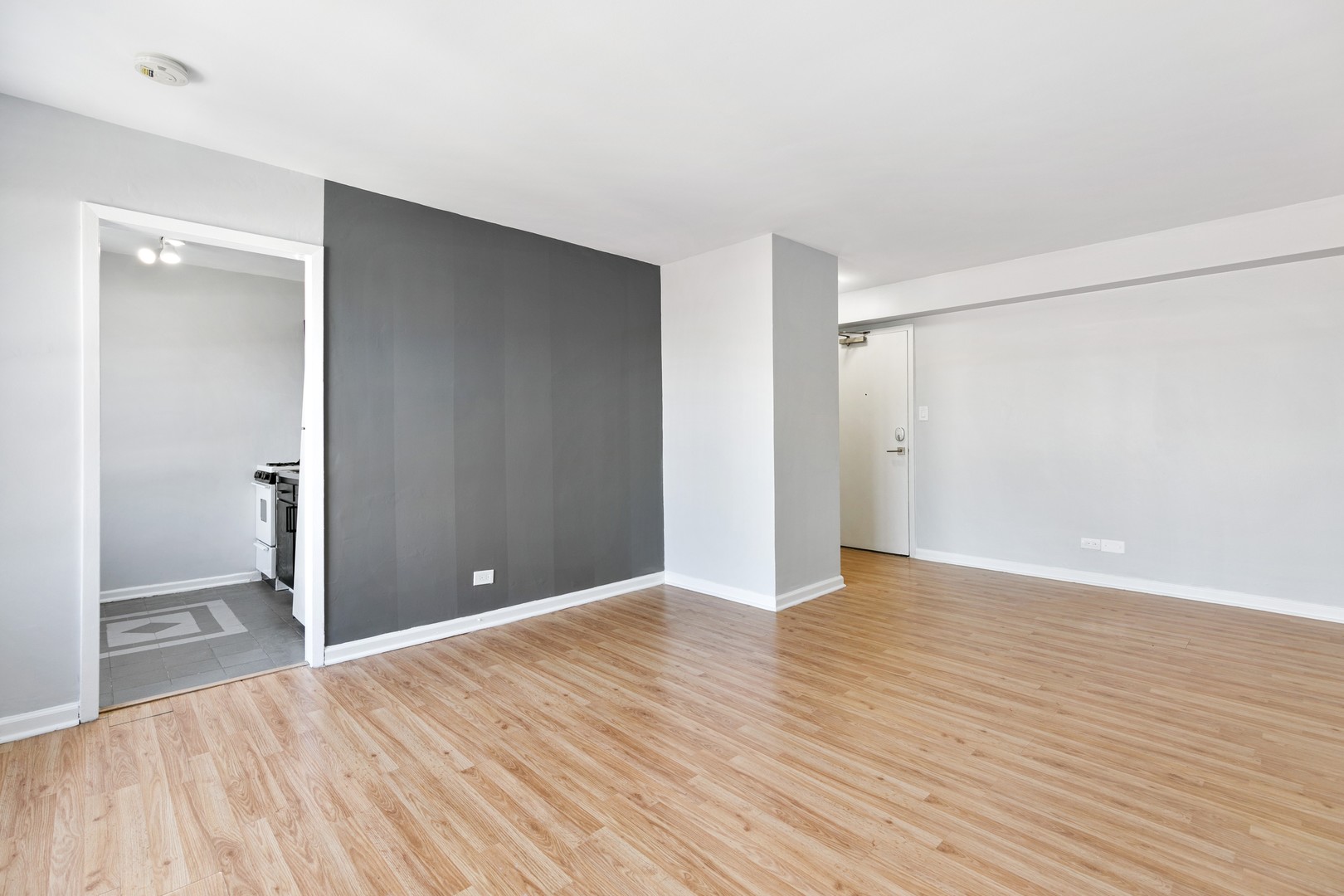 5858 N Sheridan Road 905