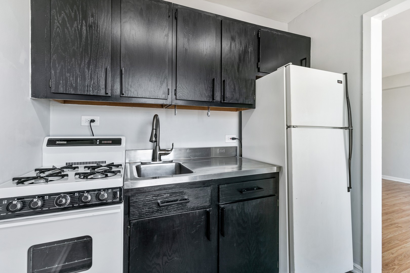 5858 N Sheridan Road 905