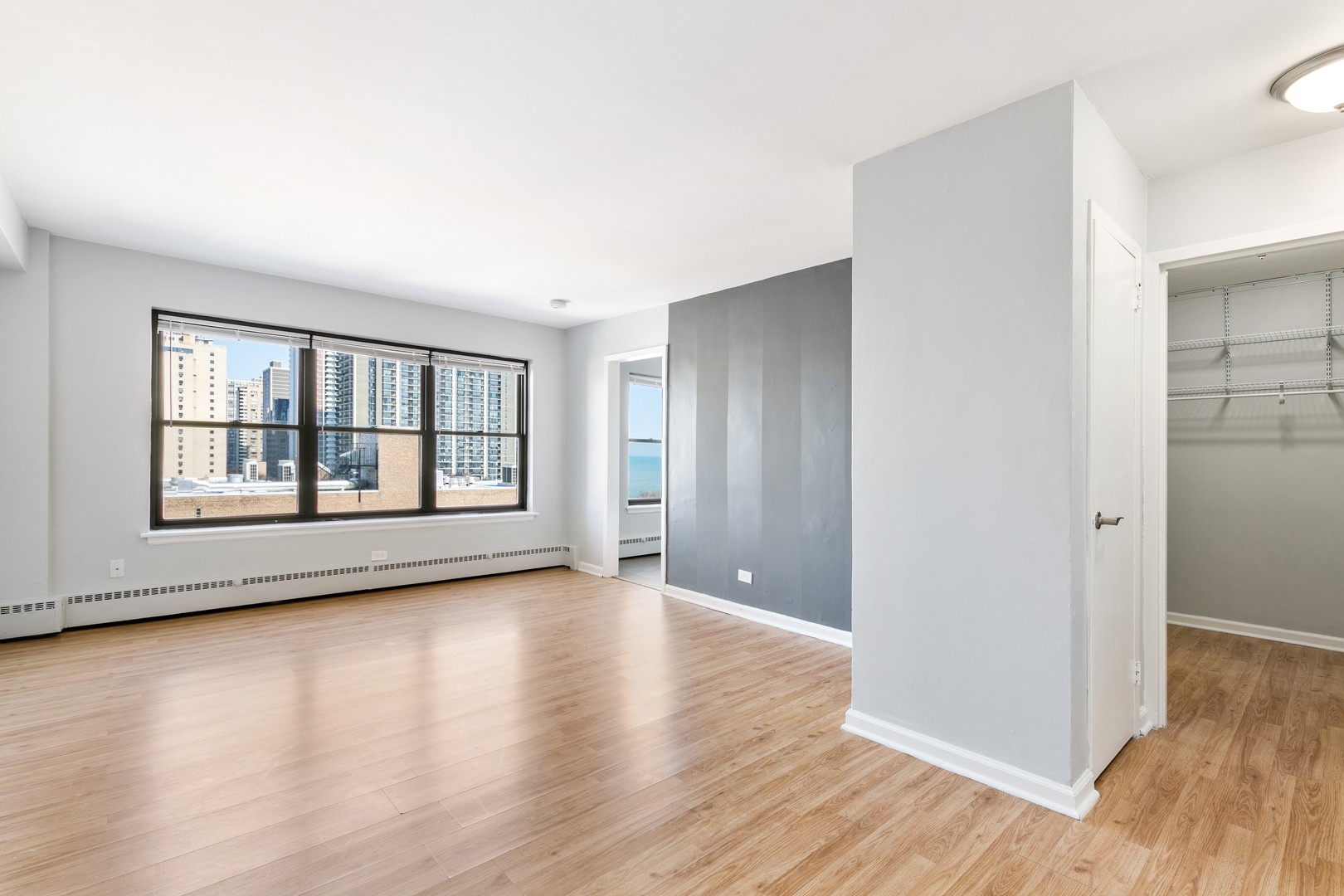 5858 N Sheridan Road 905