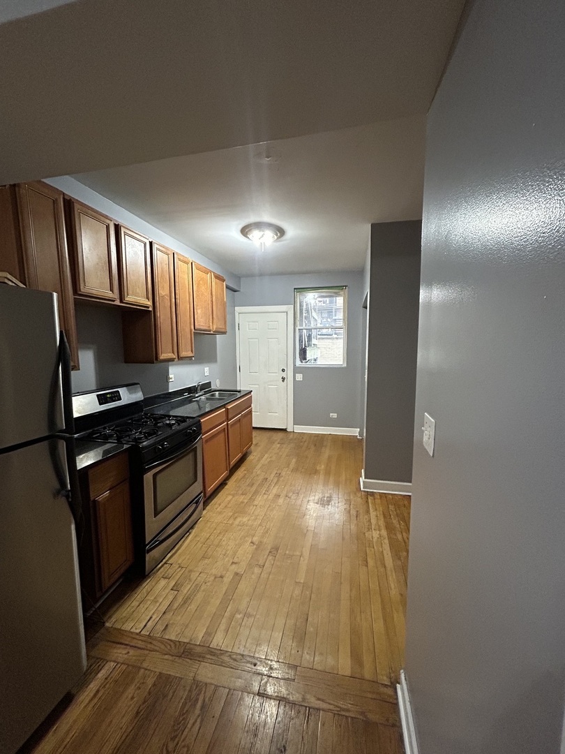 8226 S Drexel Avenue