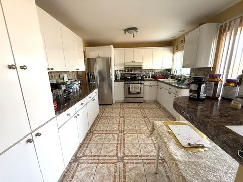 Tiny photo for 110 Andover Drive, Roselle, IL 60172 (MLS # 12589397)