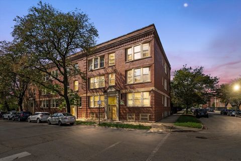 Tiny photo for 5004 S Champlain Avenue #1, Chicago, IL 60615 (MLS # 12455146)