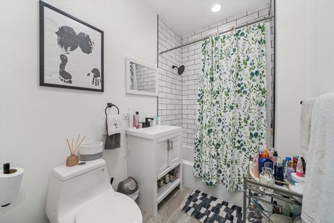 Tiny photo for 5004 S Champlain Avenue #1, Chicago, IL 60615 (MLS # 12455146)