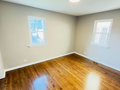 Tiny photo for 6542 W Windsor Avenue, Berwyn, IL 60402 (MLS # 12626014)