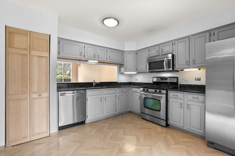 Tiny photo for 620 N CHARTER HALL Drive, Palatine, IL 60067 (MLS # 12749422)