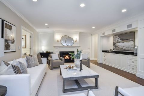 Tiny photo for 462 Pennsylvania Avenue #1S, Glen Ellyn, IL 60137 (MLS # 12522709)