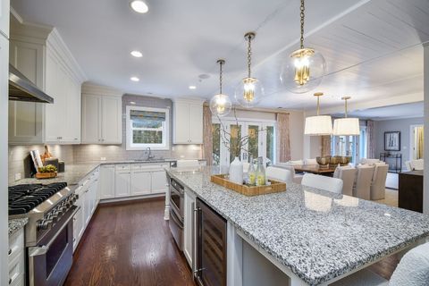 Tiny photo for 462 Pennsylvania Avenue #1S, Glen Ellyn, IL 60137 (MLS # 12522709)