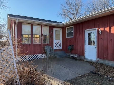 Tiny photo for 8 Pine Ridge Lane, Geneseo, IL 61254 (MLS # 12552779)