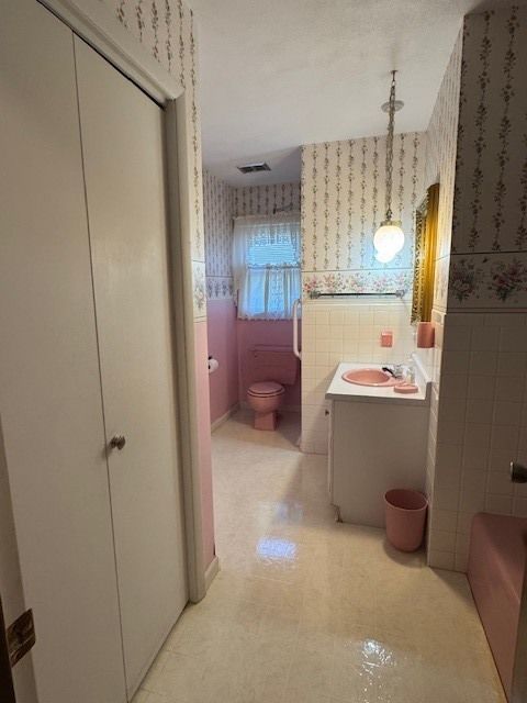 Tiny photo for 8 Pine Ridge Lane, Geneseo, IL 61254 (MLS # 12552779)