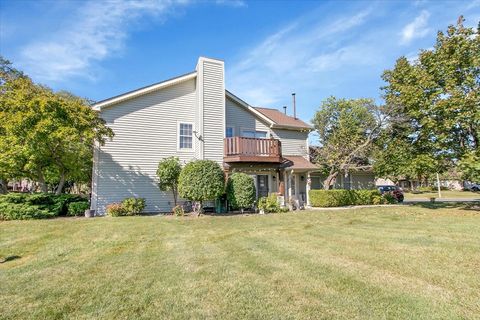Tiny photo for 1309 Coldspring Road #1309, Carol Stream, IL 60188 (MLS # 12492019)