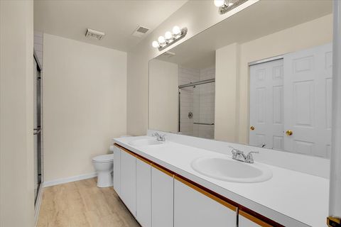 Tiny photo for 1309 Coldspring Road #1309, Carol Stream, IL 60188 (MLS # 12492019)