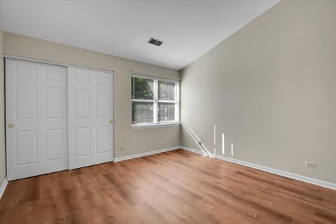 Tiny photo for 1309 Coldspring Road #1309, Carol Stream, IL 60188 (MLS # 12492019)