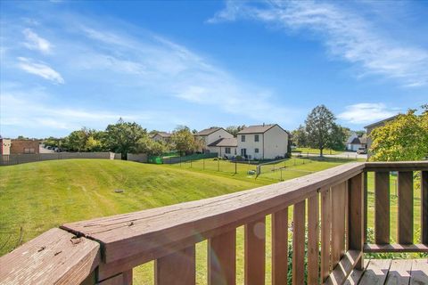 Tiny photo for 1309 Coldspring Road #1309, Carol Stream, IL 60188 (MLS # 12492019)