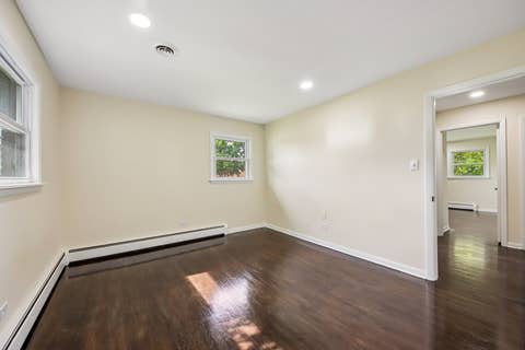 Tiny photo for 15725 New England Avenue, Tinley Park, IL 60477 (MLS # 12699369)