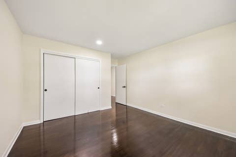 Tiny photo for 15725 New England Avenue, Tinley Park, IL 60477 (MLS # 12699369)