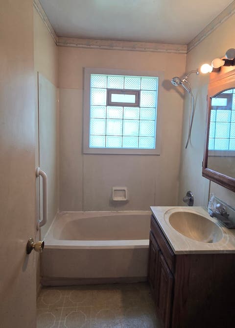 Tiny photo for 1921 Kelly Avenue, Crest Hill, IL 60403 (MLS # 12650733)