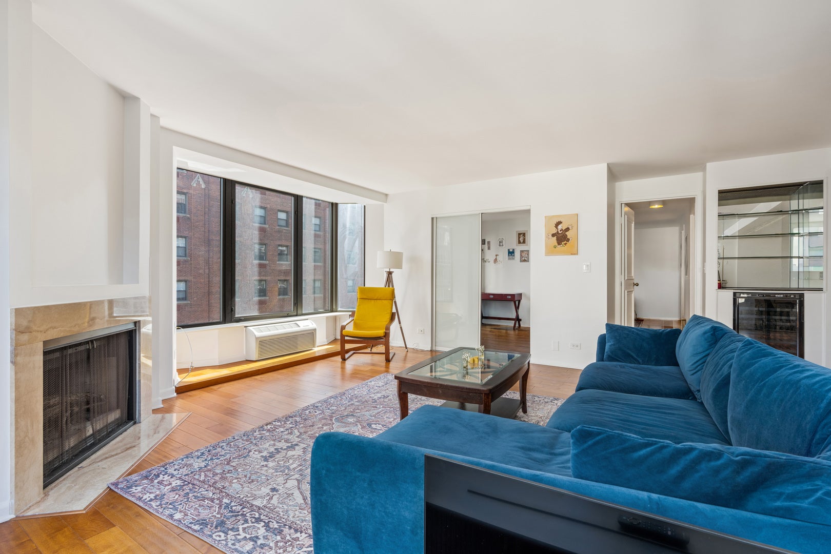 40 E Delaware Place 1502
