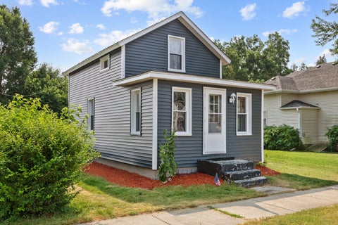 Photo of 141 Oak Street, Hampshire, IL 60140 (MLS # 12699880)