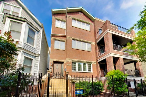 Photo of 3250 N Damen Avenue #2, Chicago, IL 60618 (MLS # 12710120)