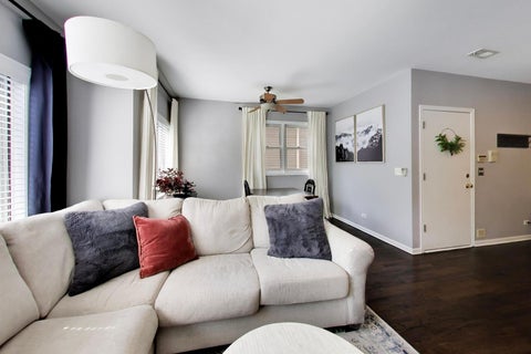 Tiny photo for 3250 N Damen Avenue #2, Chicago, IL 60618 (MLS # 12710120)