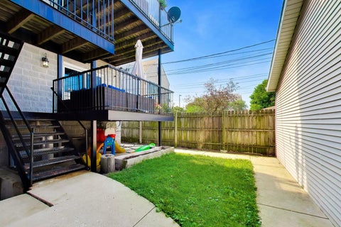 Tiny photo for 3250 N Damen Avenue #2, Chicago, IL 60618 (MLS # 12710120)