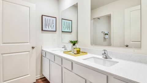 Tiny photo for 1234 Linden Terrace, Hampshire, IL 60140 (MLS # 12658347)