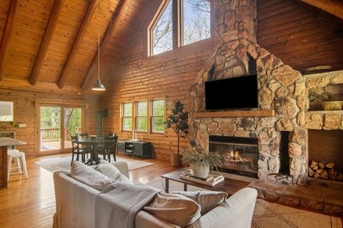 Tiny photo for 200 Wildwood Lane, Fox River Grove, IL 60021 (MLS # 12656418)
