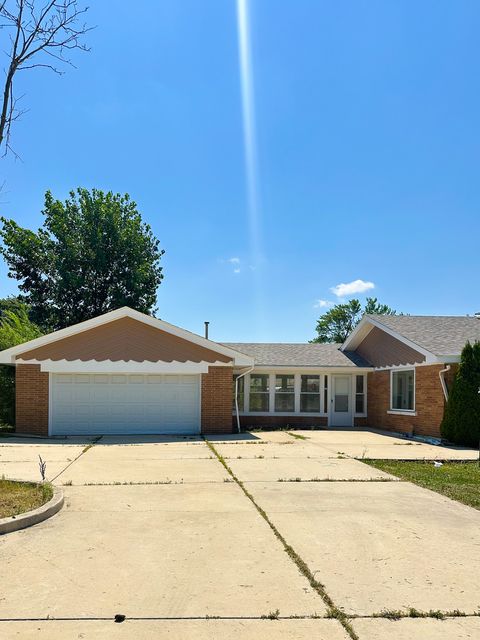 Tiny photo for 9405 S 76th Court, Hickory Hills, IL 60457 (MLS # 12442890)