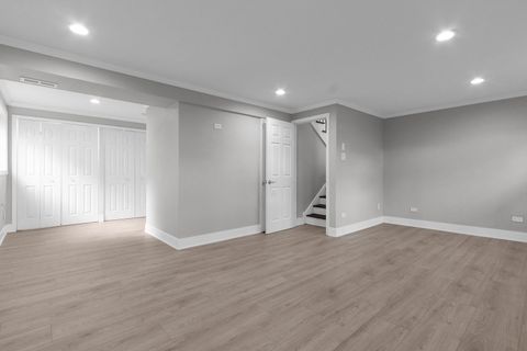 Tiny photo for 272 E Wrightwood Avenue, Glendale Heights, IL 60139 (MLS # 12595935)