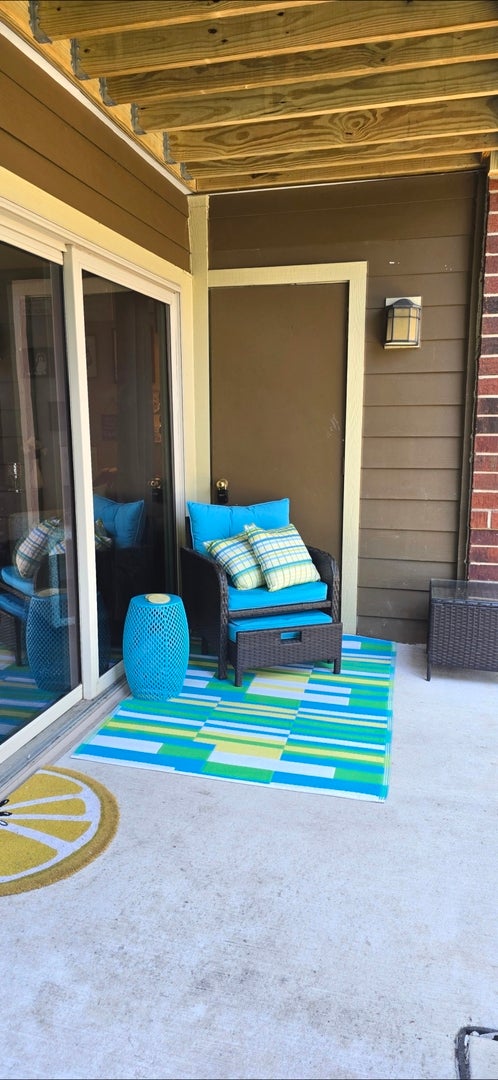 210 Glengarry Drive 109