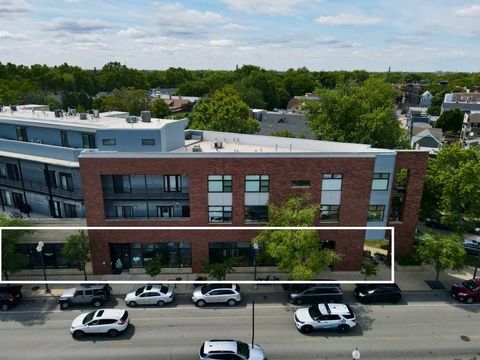 3740 N Lincoln Avenue Chicago IL 60613