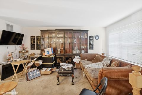 Tiny photo for 716 River Mill Parkway, Wheeling, IL 60090 (MLS # 12407500)