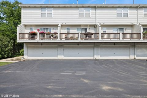 Tiny photo for 716 River Mill Parkway, Wheeling, IL 60090 (MLS # 12407500)