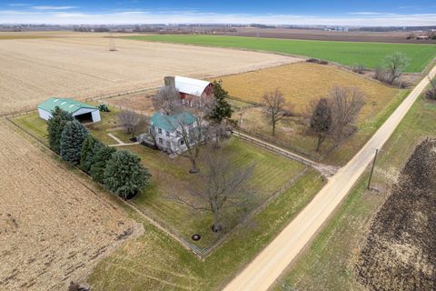 Tiny photo for 16645 Lasher Road, Hinckley, IL 60520 (MLS # 12670275)