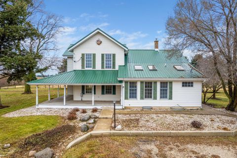 Tiny photo for 16645 Lasher Road, Hinckley, IL 60520 (MLS # 12670275)