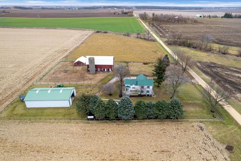Tiny photo for 16645 Lasher Road, Hinckley, IL 60520 (MLS # 12670275)