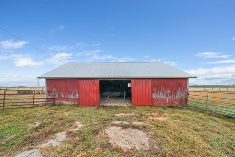 Tiny photo for 16645 Lasher Road, Hinckley, IL 60520 (MLS # 12670275)
