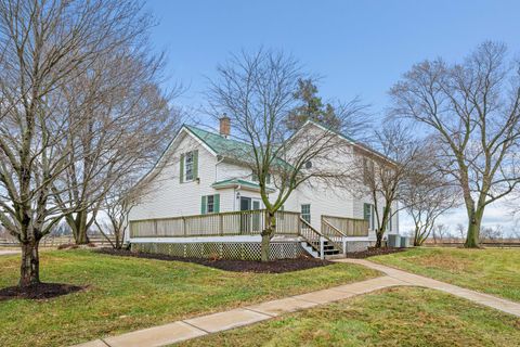 Tiny photo for 16645 Lasher Road, Hinckley, IL 60520 (MLS # 12670275)