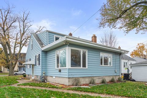 Tiny photo for 18504 Wentworth Avenue, Lansing, IL 60438 (MLS # 12518384)