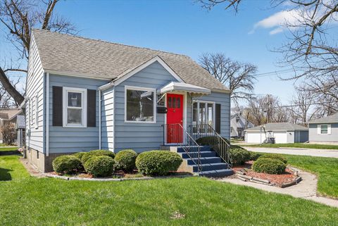 Tiny photo for 18504 Wentworth Avenue, Lansing, IL 60438 (MLS # 12518384)