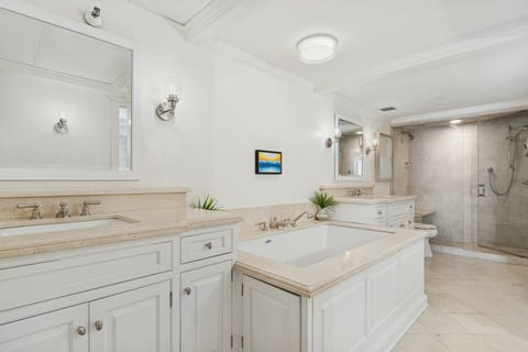 Tiny photo for 161 E Chicago Avenue #38A, Chicago, IL 60611 (MLS # 12690324)