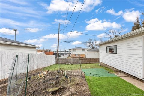 Tiny photo for 10839 Major Avenue, Chicago Ridge, IL 60415 (MLS # 12580049)