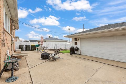 Tiny photo for 10839 Major Avenue, Chicago Ridge, IL 60415 (MLS # 12580049)