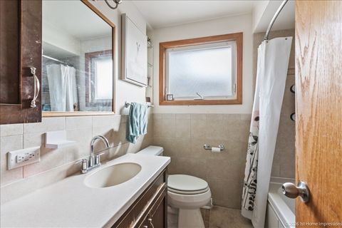 Tiny photo for 10839 Major Avenue, Chicago Ridge, IL 60415 (MLS # 12580049)