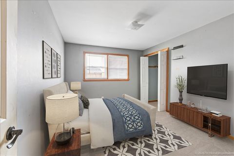 Tiny photo for 10839 Major Avenue, Chicago Ridge, IL 60415 (MLS # 12580049)