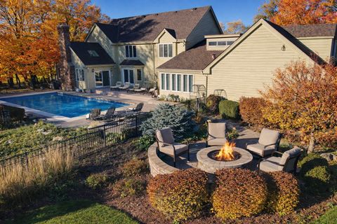 Tiny photo for 4 Polo Drive, South Barrington, IL 60010 (MLS # 12599900)