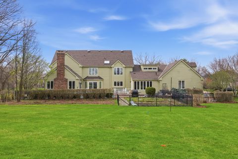 Tiny photo for 4 Polo Drive, South Barrington, IL 60010 (MLS # 12599900)