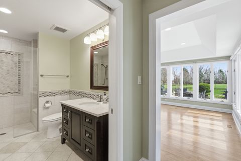 Tiny photo for 4 Polo Drive, South Barrington, IL 60010 (MLS # 12599900)