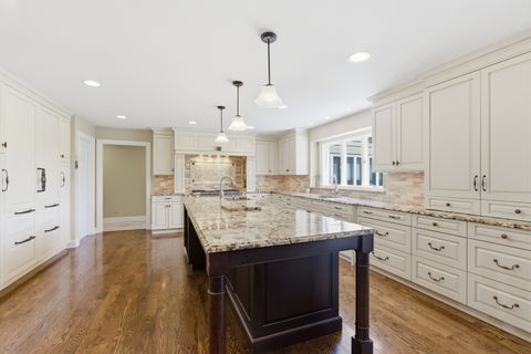 Tiny photo for 4 Polo Drive, South Barrington, IL 60010 (MLS # 12599900)